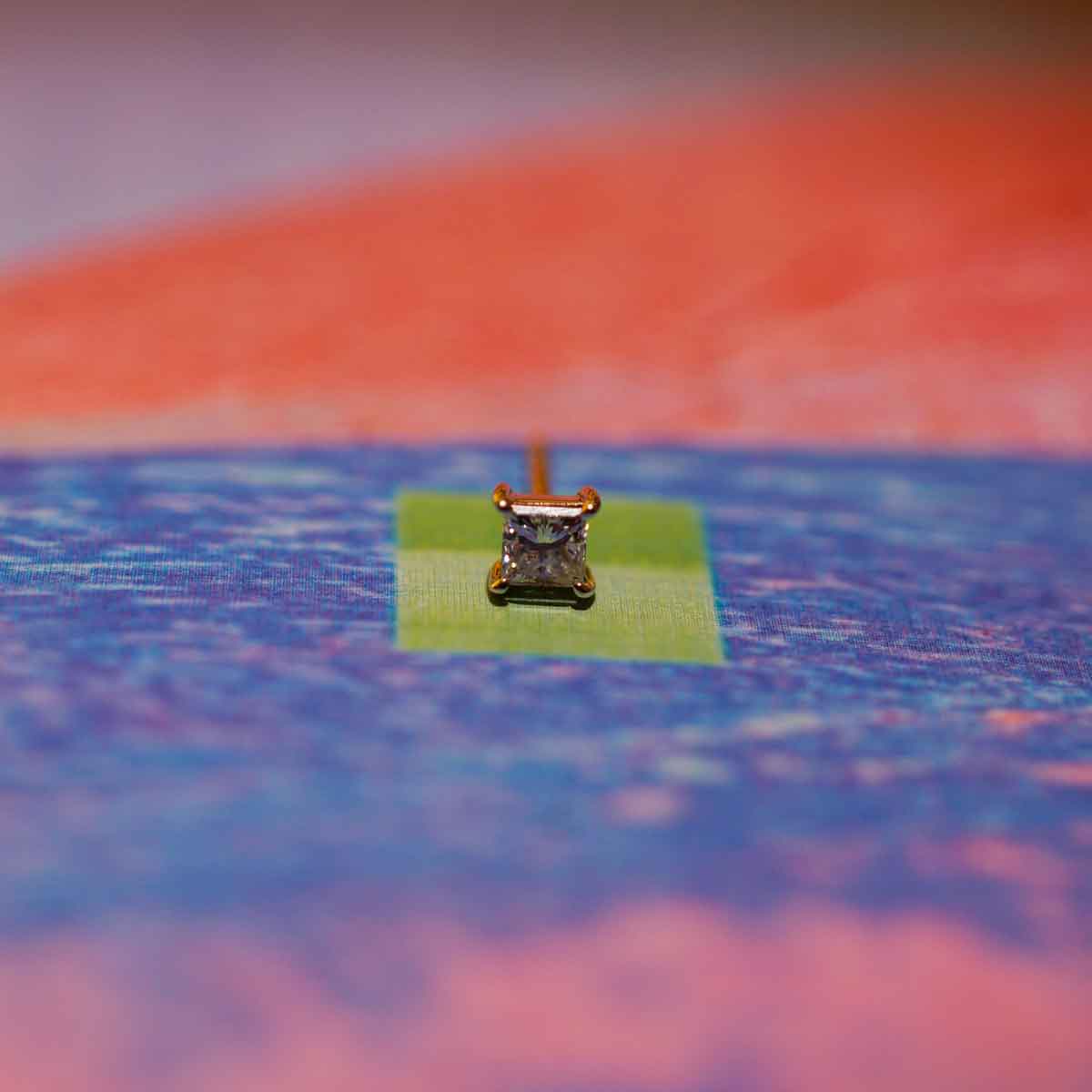 オーダー品】Tiny Pierce Princess – YON (ヨン）| 公式オンラインサイト