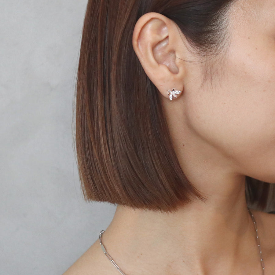 鈴木六夏ﾓﾃﾞﾙ Lively Pierce SS